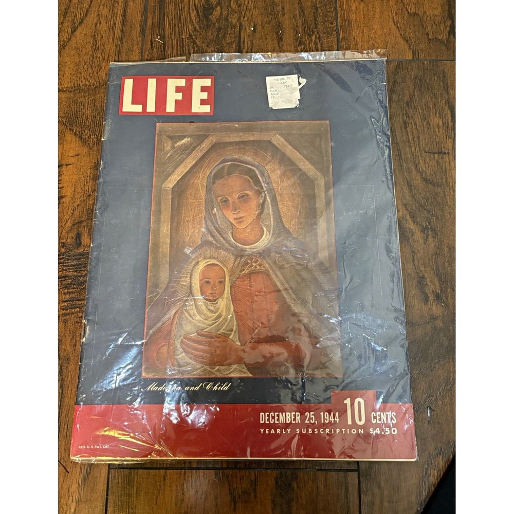 LIFE Magazine December 25, 1944 Illustrated News Issue Madonna and Child